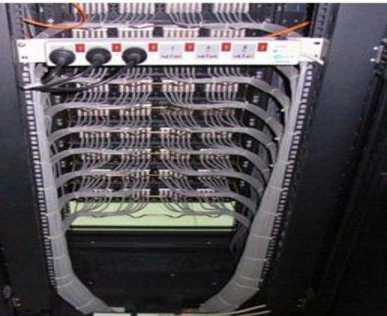 ����������